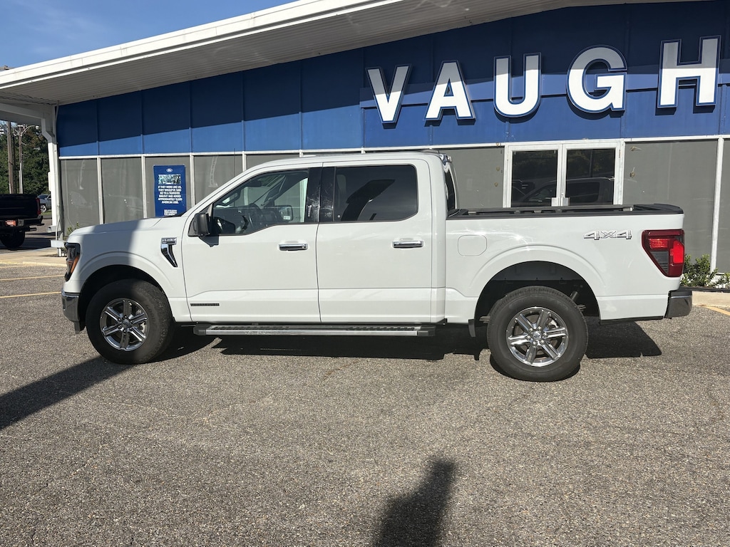 Used 2024 Ford F-150 XLT Truck SuperCrew Cab