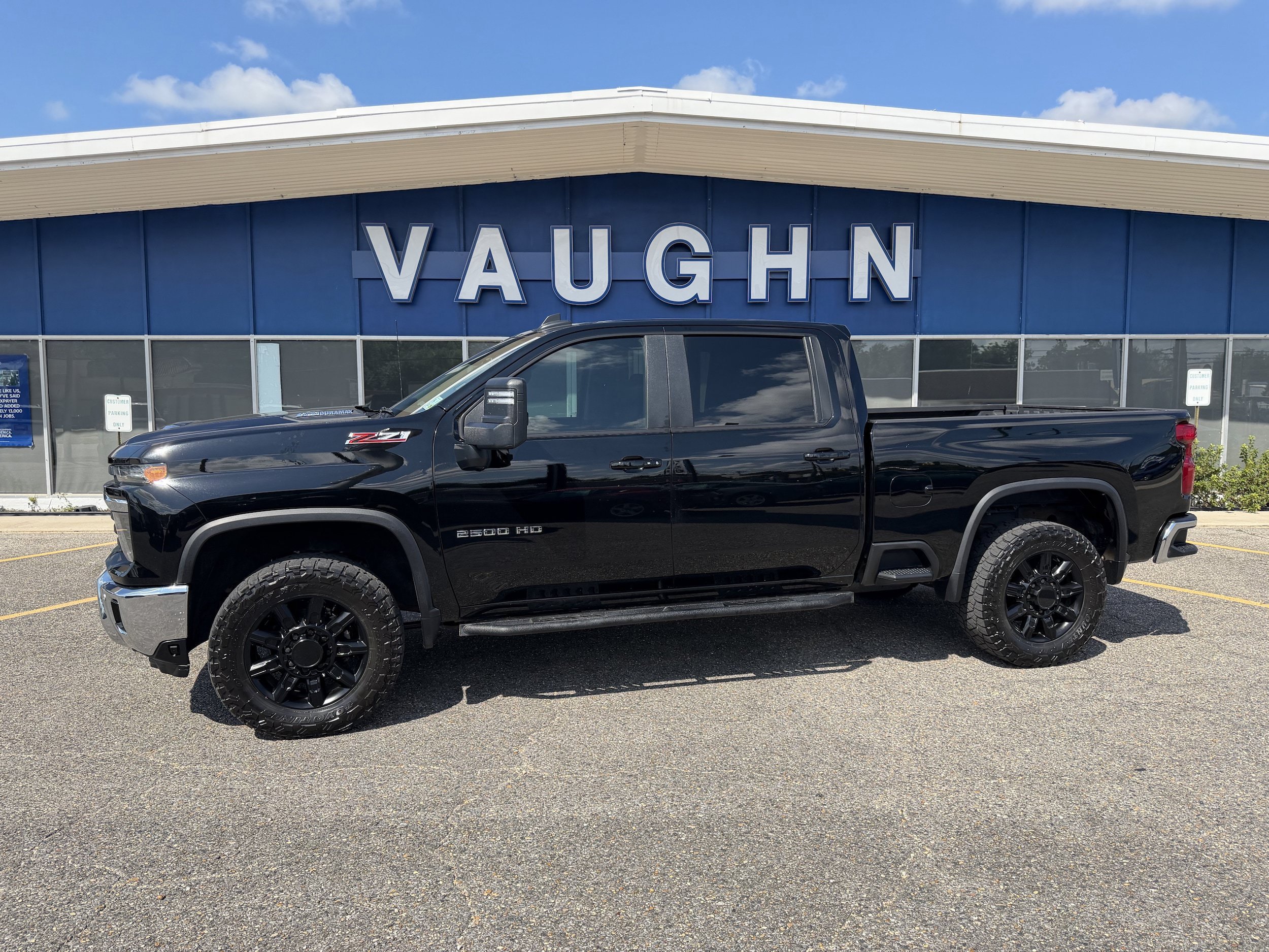 2025 Chevrolet Silverado 2500 HD Truck Crew Cab 