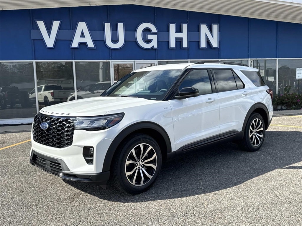 2026 Ford Explorer ST-LINE's photo