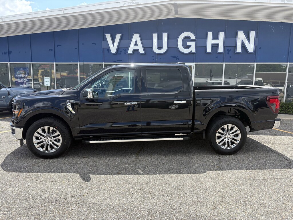 New 2026 Ford F-150 XLT Truck SuperCrew Cab