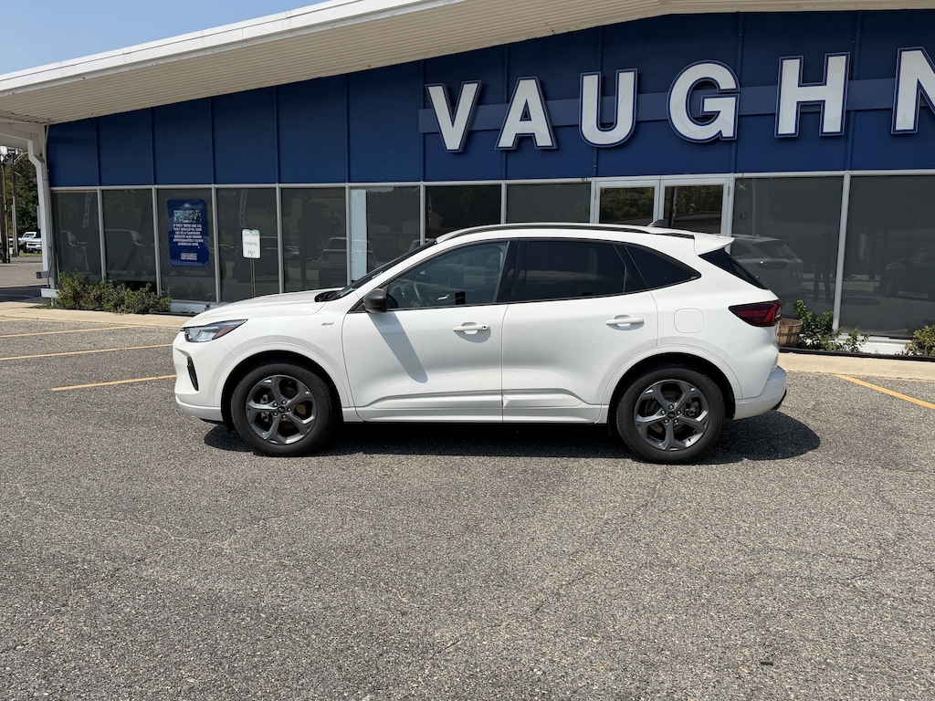 Used 2024 Ford Escape ST-Line SUV