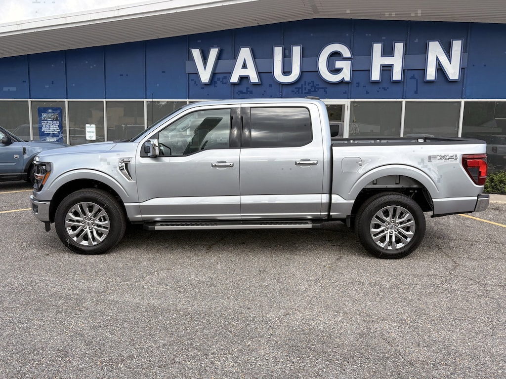 New 2026 Ford F-150 XLT Truck SuperCrew Cab