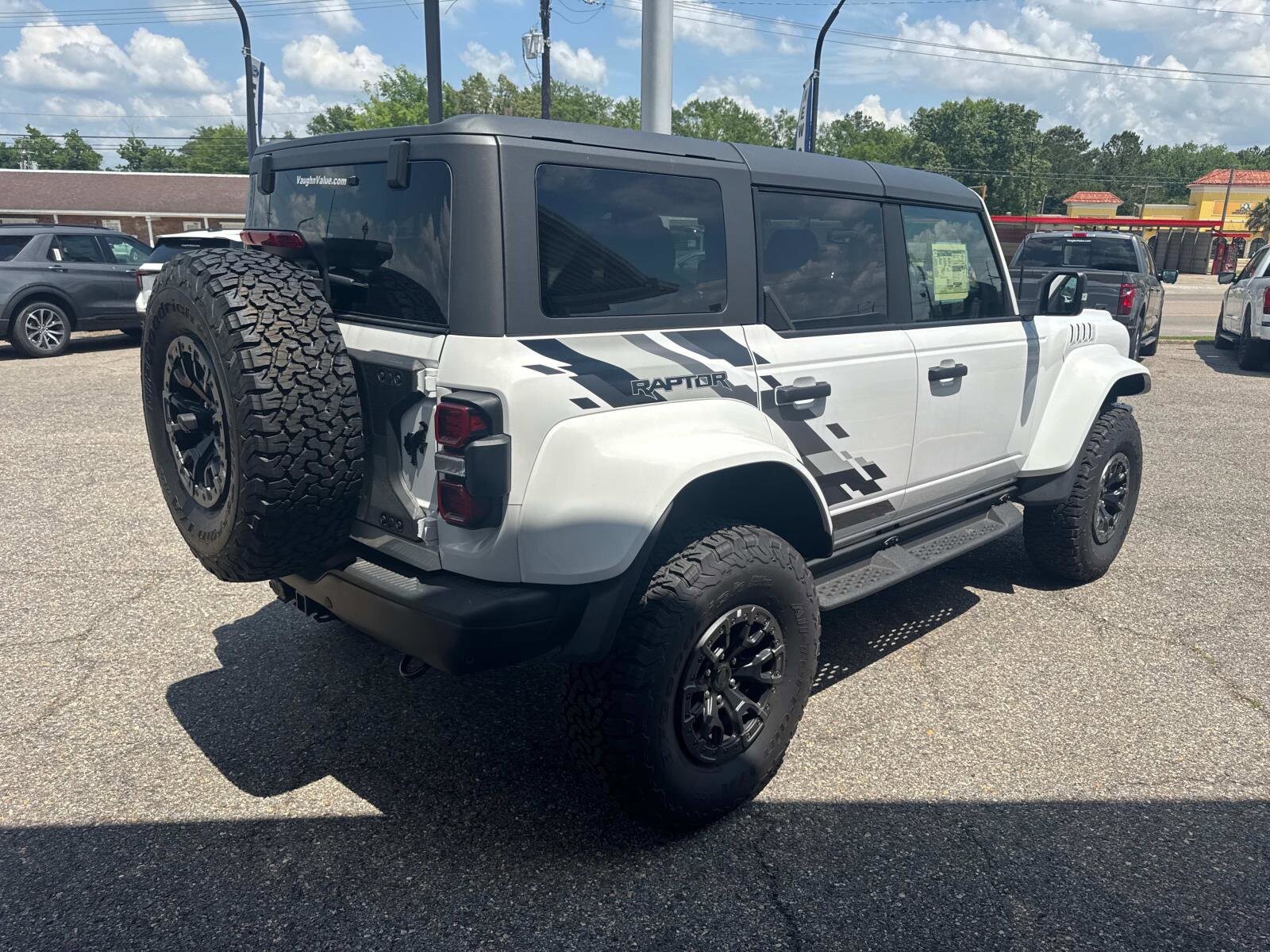 2024 Ford Bronco Raptor photo 4