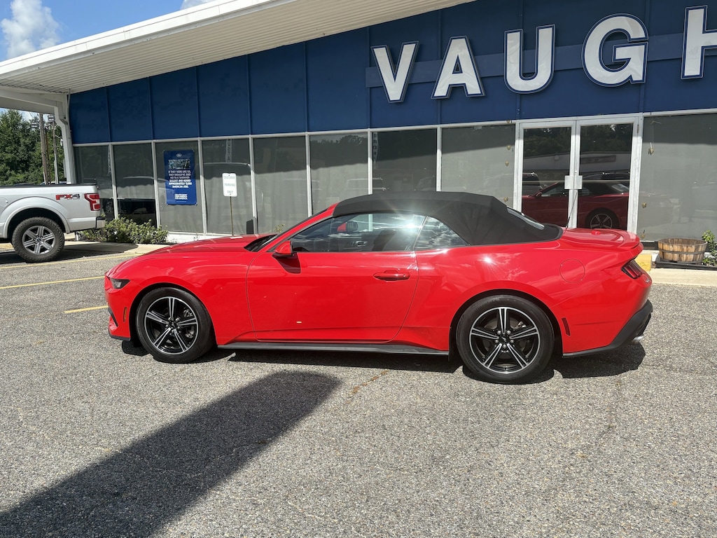 Used 2025 Ford Mustang Convertible