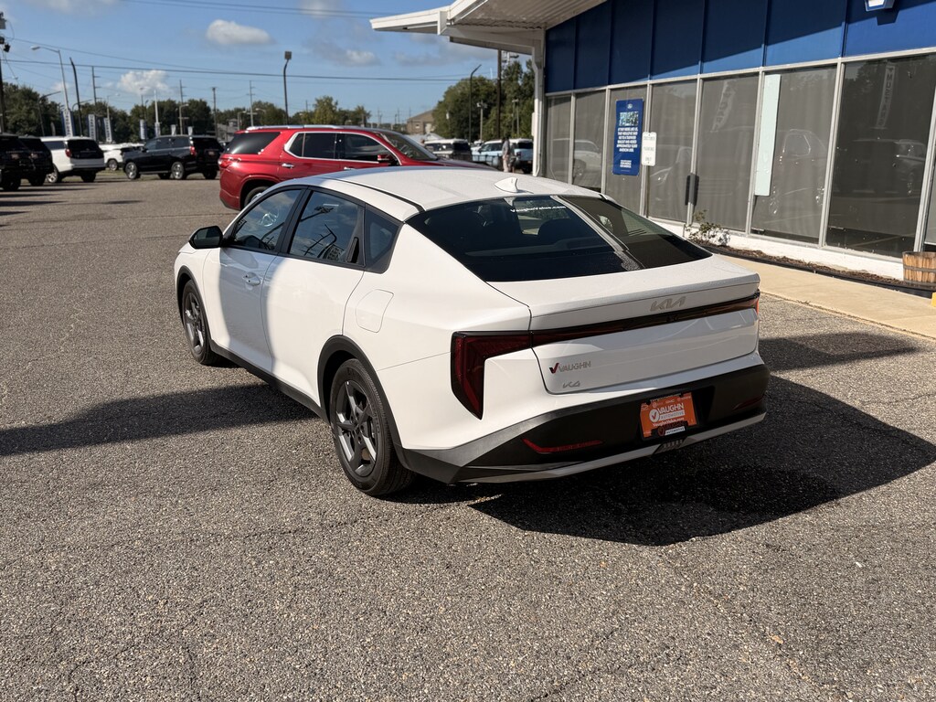 Used 2025 Kia K4 LXS Sedan