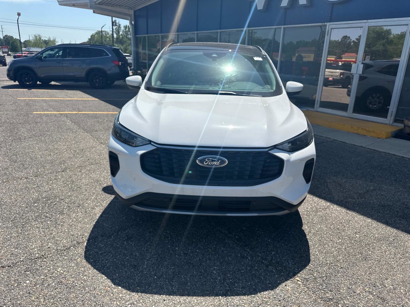 2024 Ford Escape Active photo 2