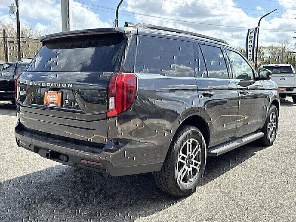 New 2026 Ford Expedition Active SUV