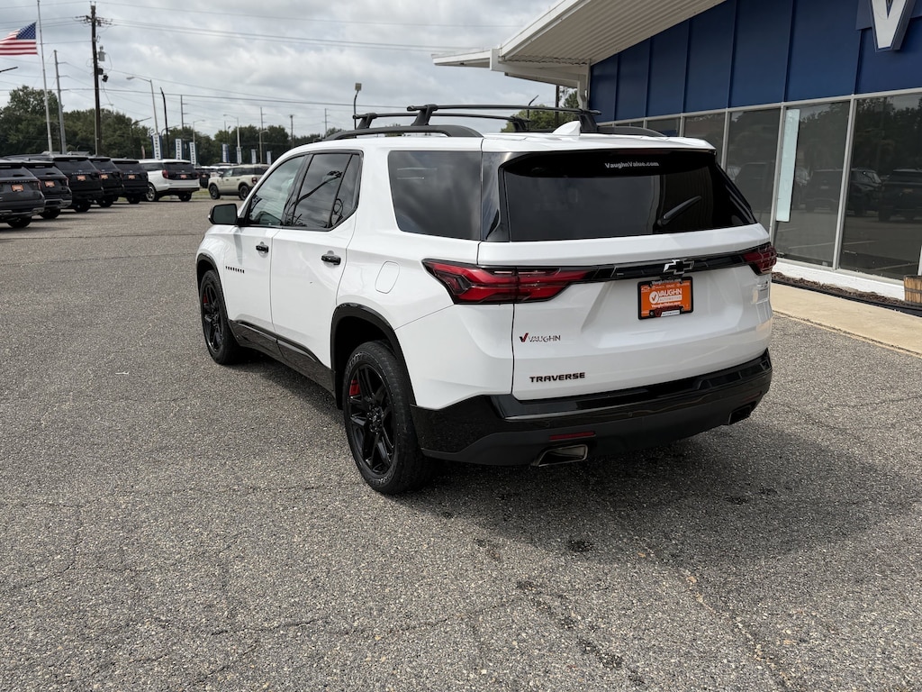 Used 2023 Chevrolet Traverse Premier SUV