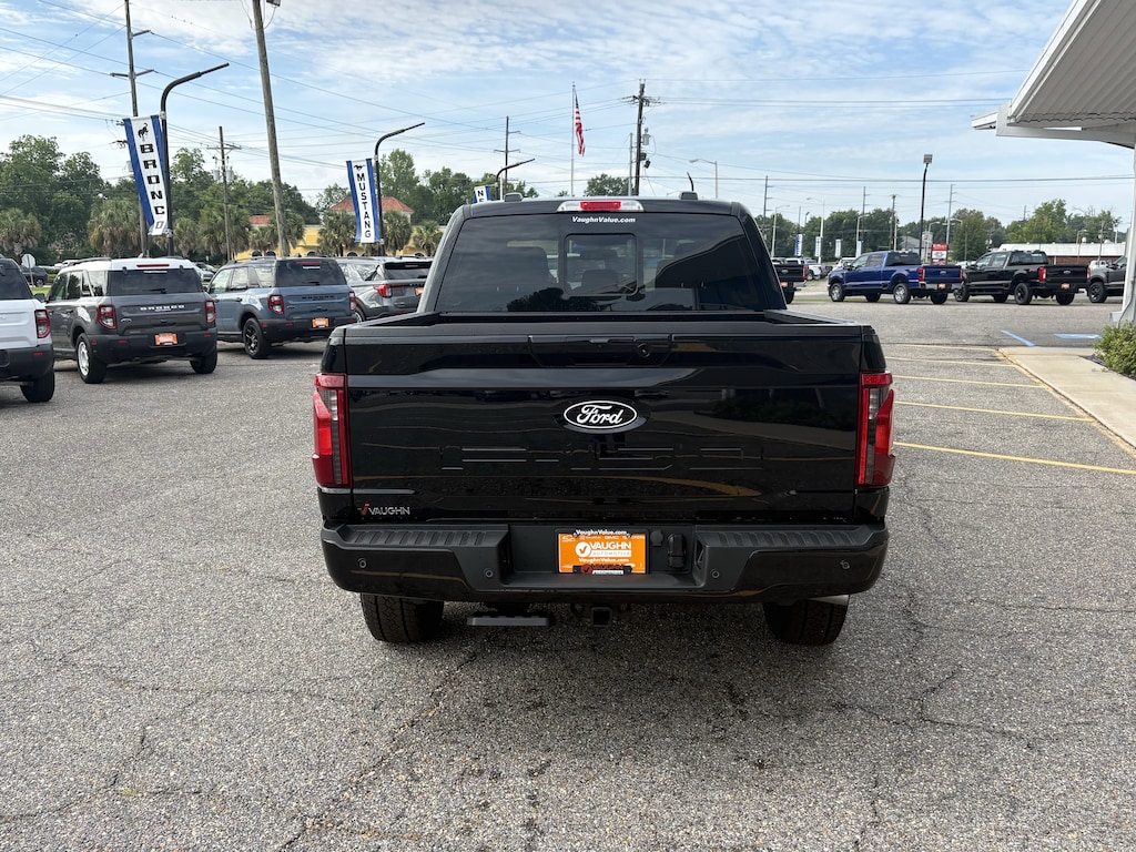 New 2025 Ford F-150 XLT Truck SuperCrew Cab