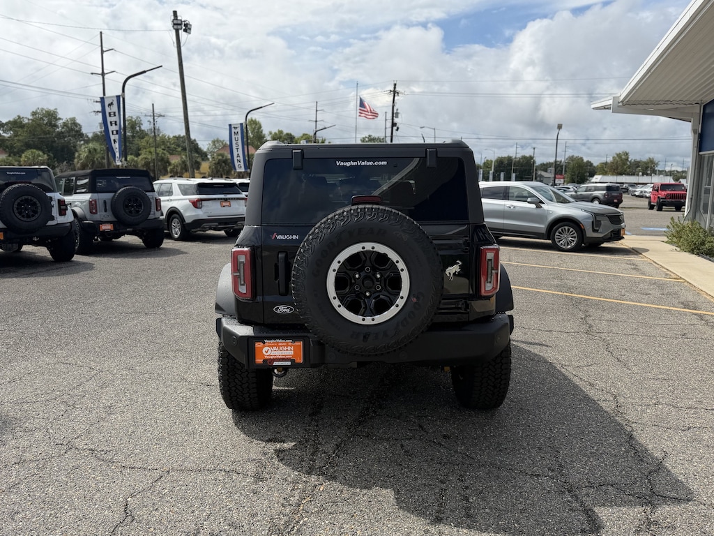 New 2026 Ford Bronco Outer Banks SUV