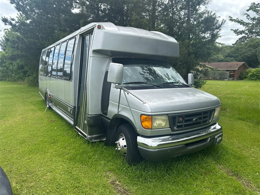 2003 Ford Econoline