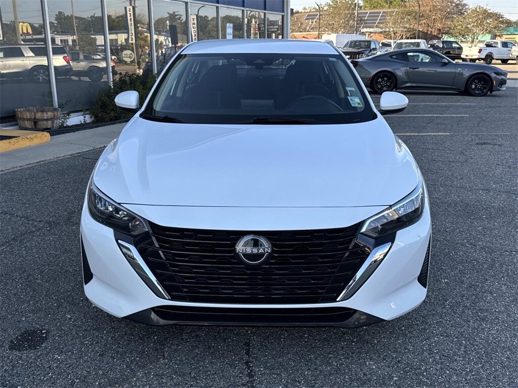 2024 Nissan Sentra SV photo 2