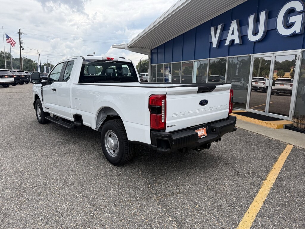 Used 2024 Ford F-350 XL Truck Super Cab