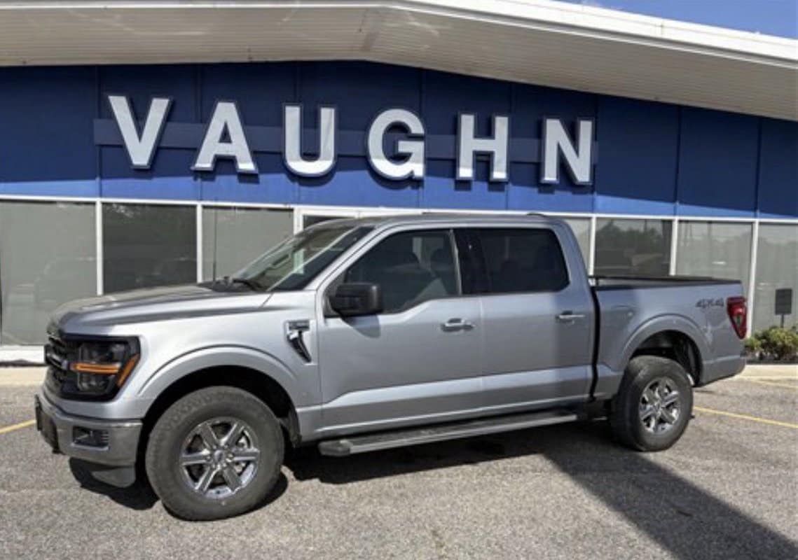 2025 Ford F-150 Truck SuperCrew Cab 