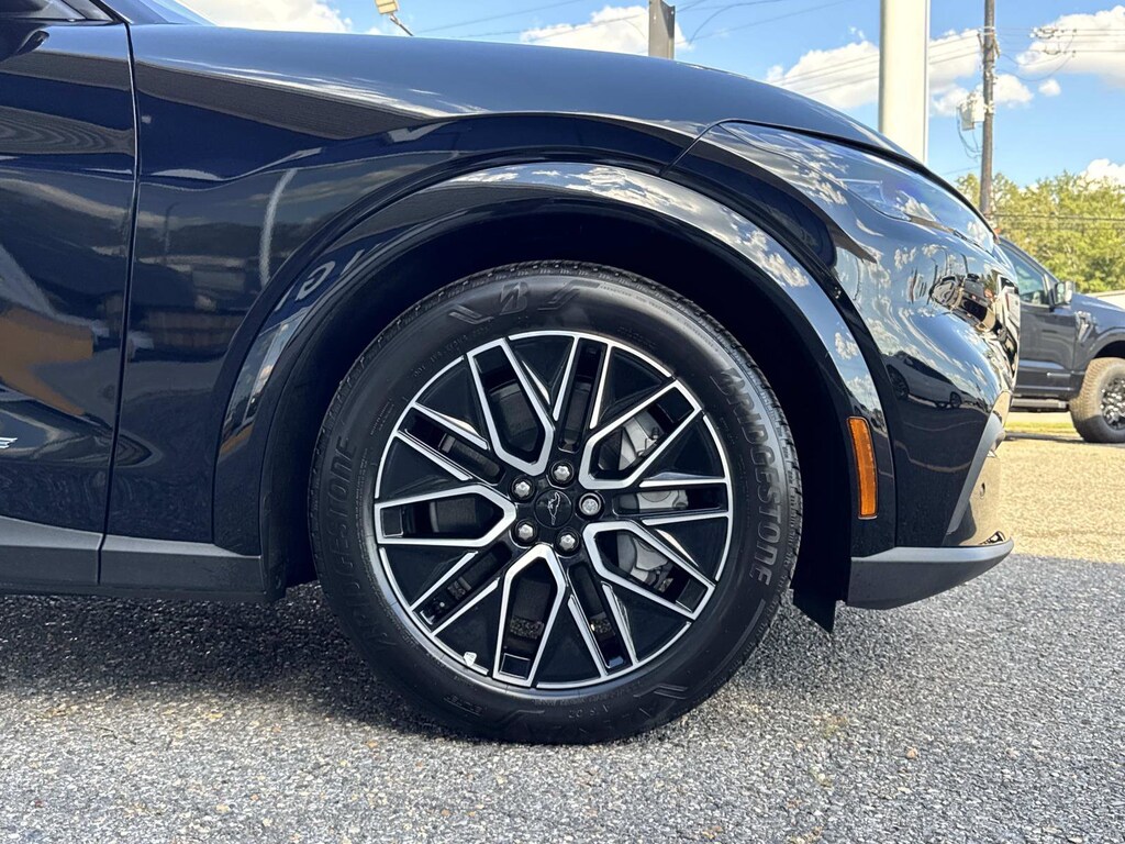 New 2025 Ford Mustang Mach-E Premium SUV