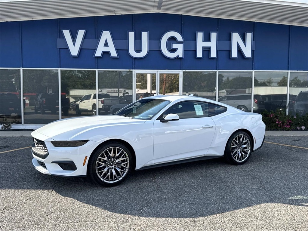 2026 Ford Mustang EcoBoost Premium's photo