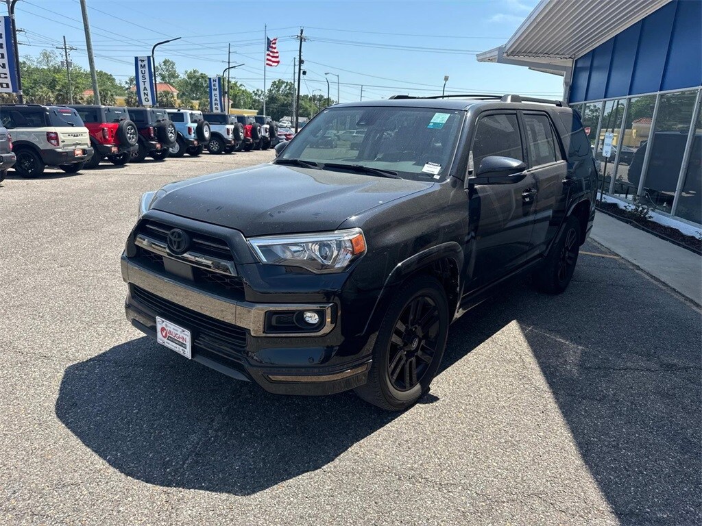 2021 Toyota 4Runner Nightshade Edition photo 3