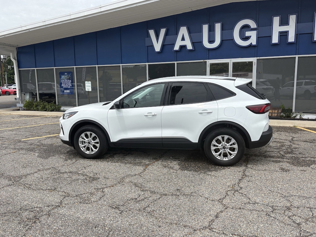 Used 2025 Ford Escape Active SUV
