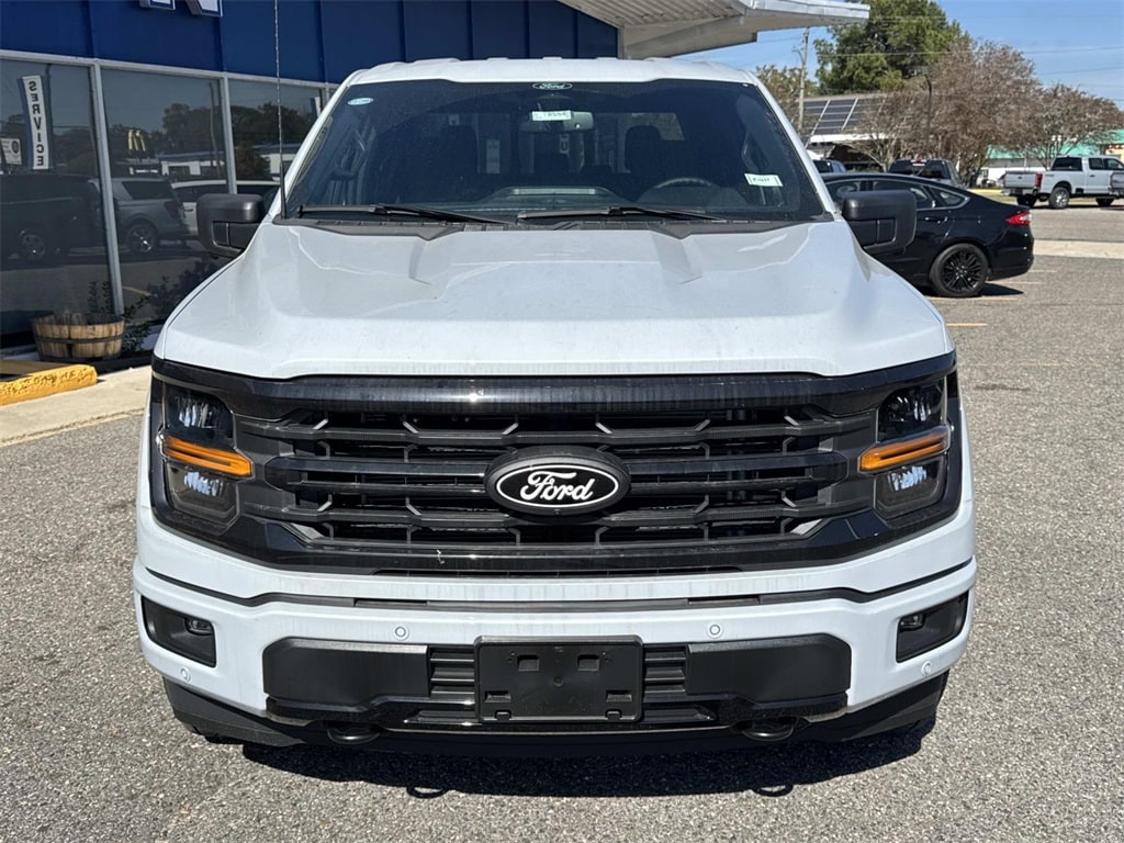 New 2025 Ford F-150 XLT Truck SuperCrew Cab