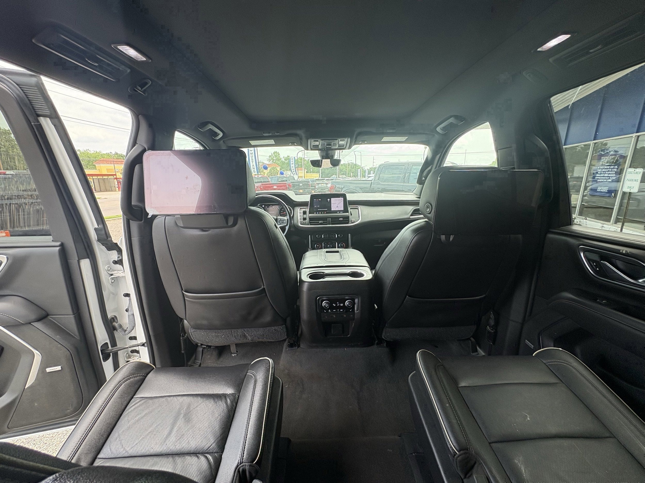 2021 Chevrolet Tahoe Premier - Photo 18