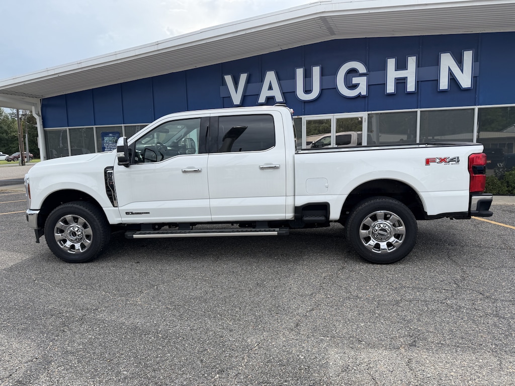New 2026 Ford Super Duty F-250 SRW Truck Crew Cab
