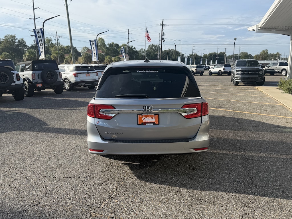 Used 2018 Honda Odyssey EX-L w/Navigation & RES Van