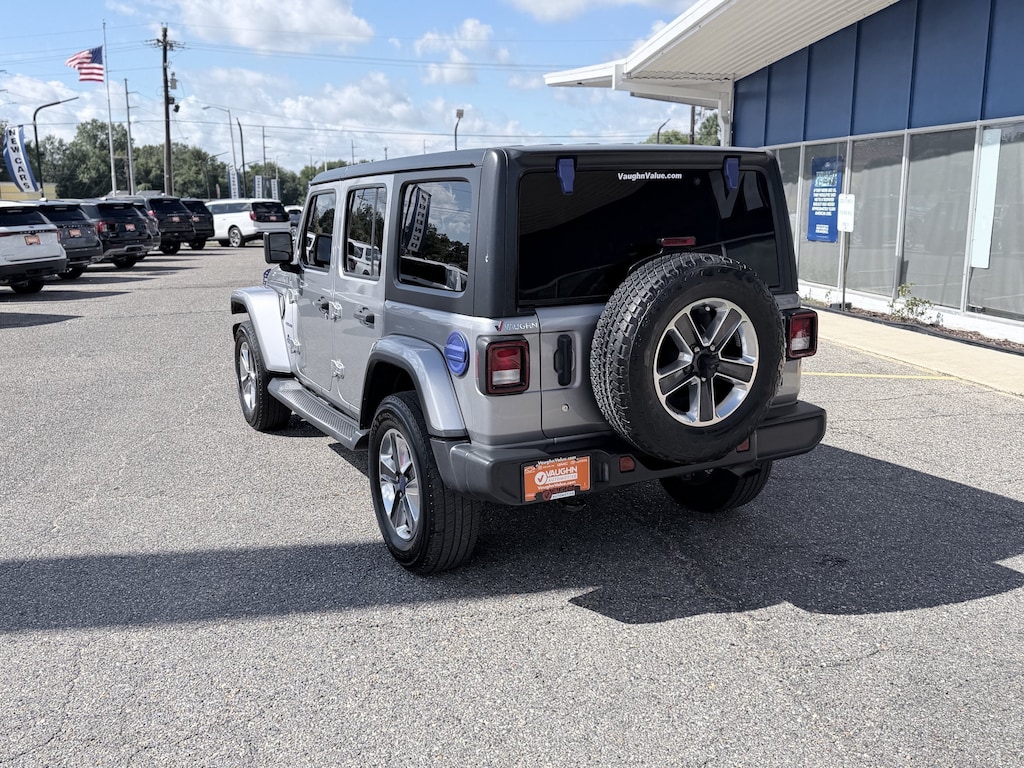 Used 2020 Jeep Wrangler Unlimited Sahara SUV