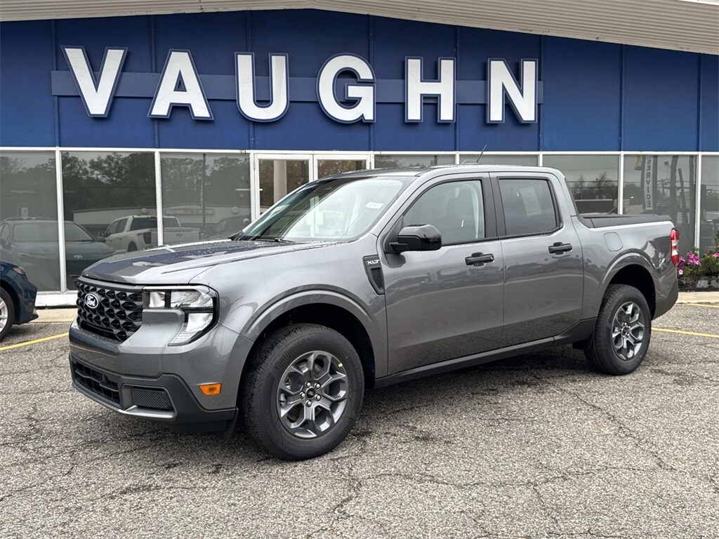 New 2025 Ford Maverick XLT Truck SuperCrew