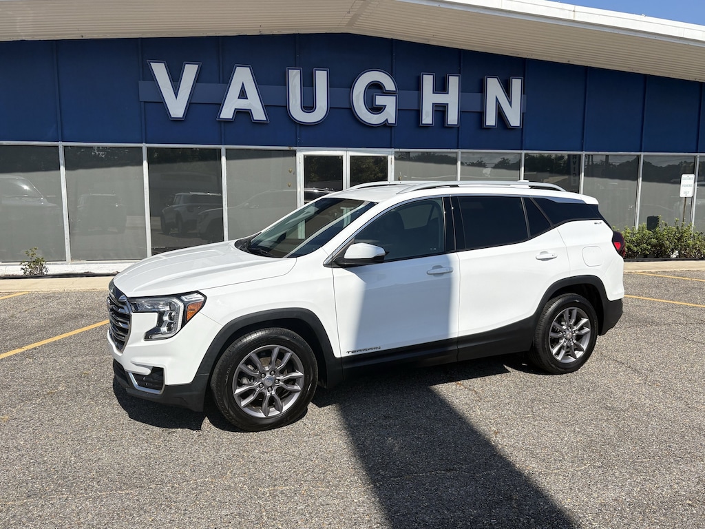 Used 2023 GMC Terrain SLT SUV