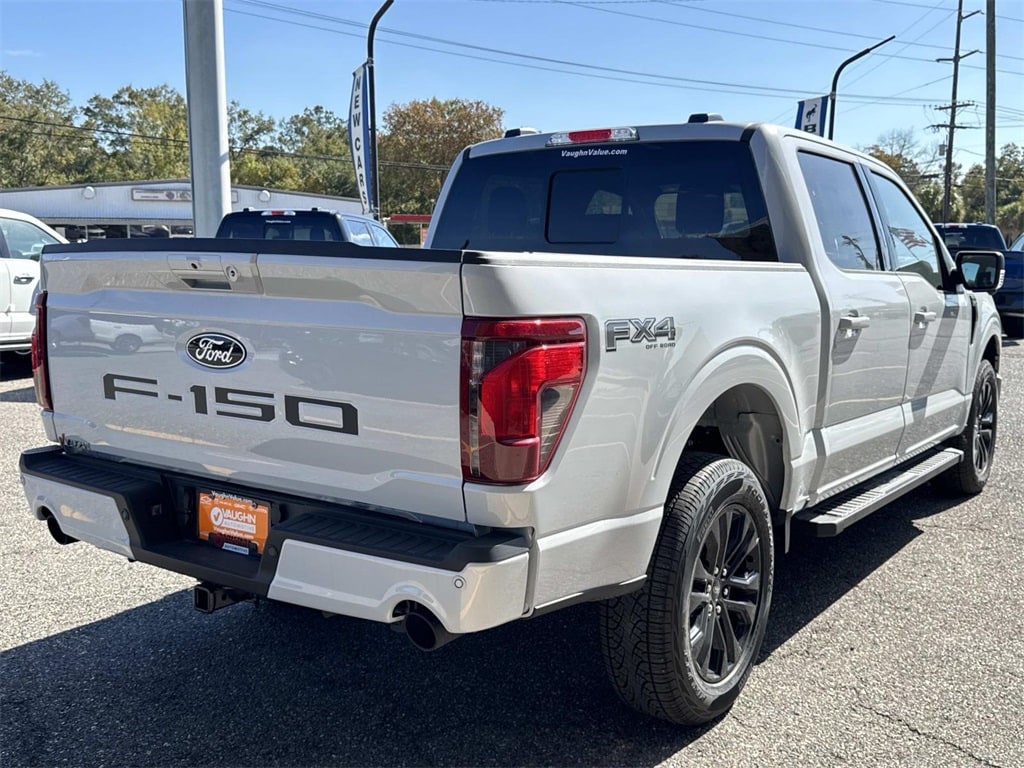 New 2025 Ford F-150 XLT Truck SuperCrew Cab