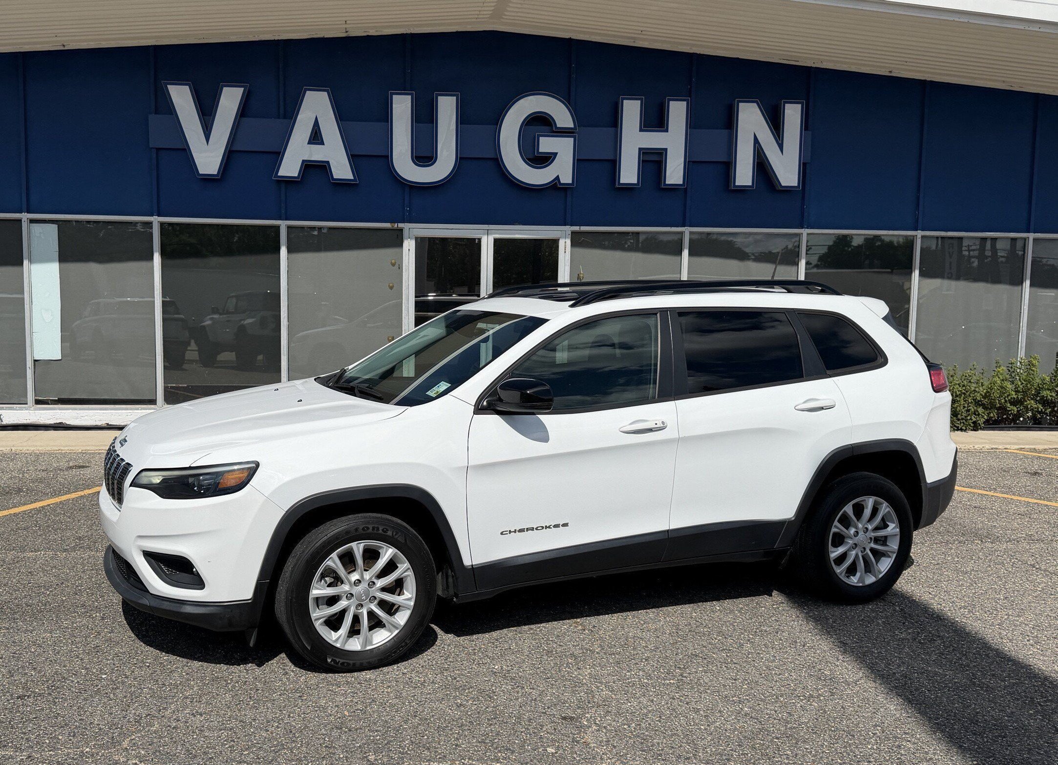 2022 Jeep Cherokee Latitude Lux