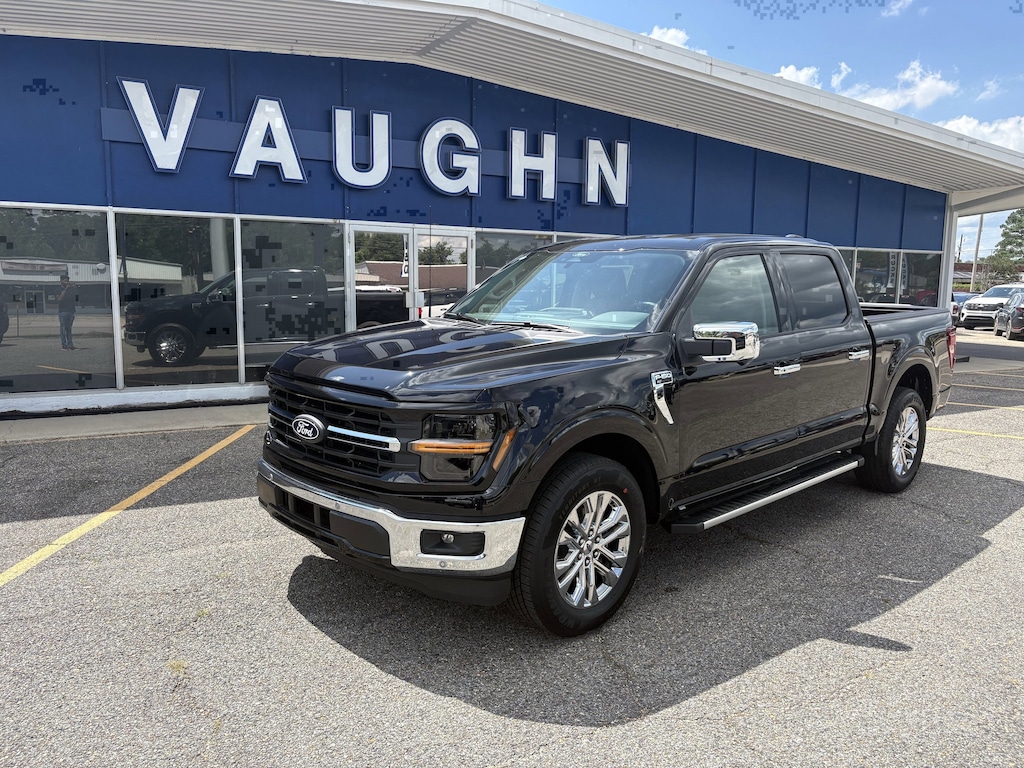 New 2026 Ford F-150 XLT Truck SuperCrew Cab