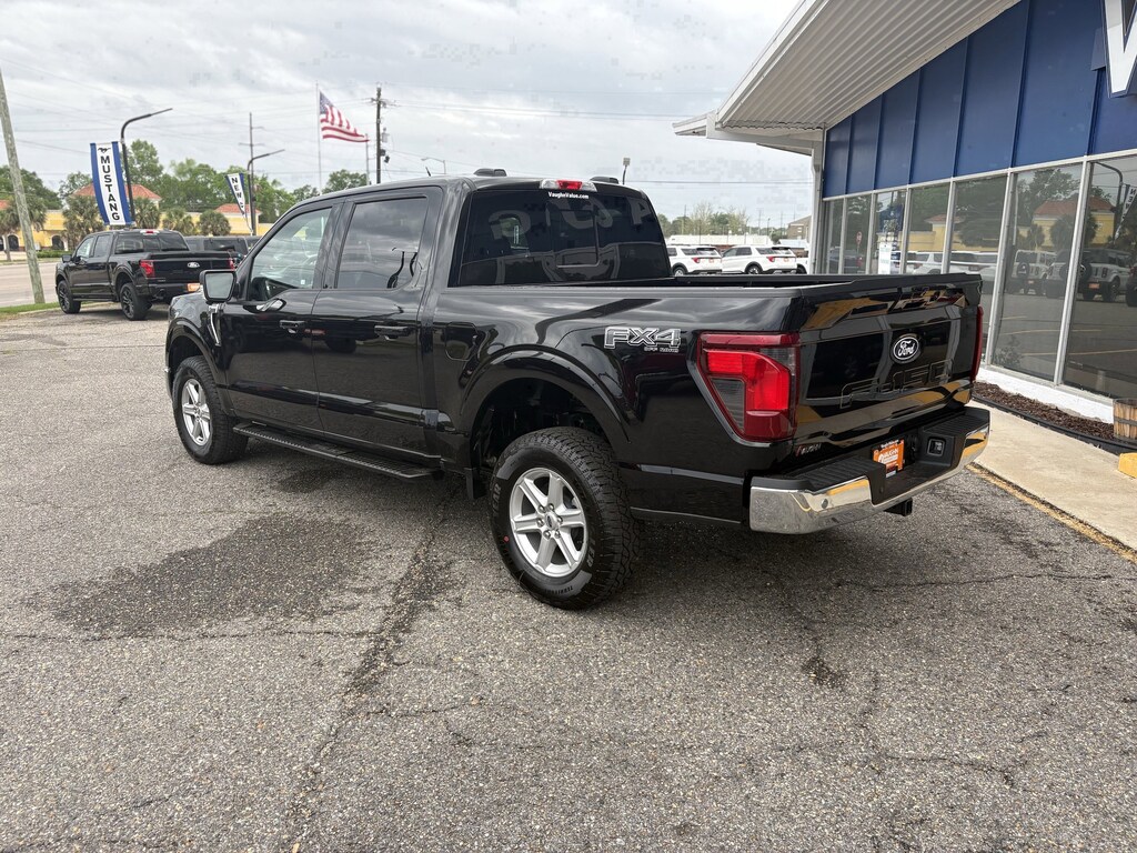 New 2026 Ford F-150 XLT Truck SuperCrew Cab