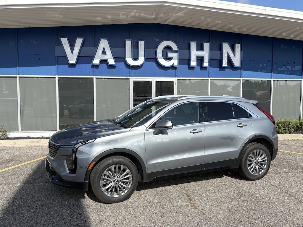 Used 2025 CADILLAC XT4 Premium Luxury SUV