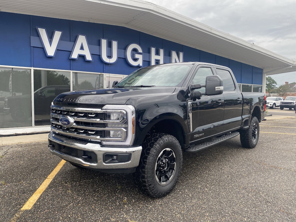 New 2026 Ford Super Duty F-250 SRW Lariat Truck Crew Cab