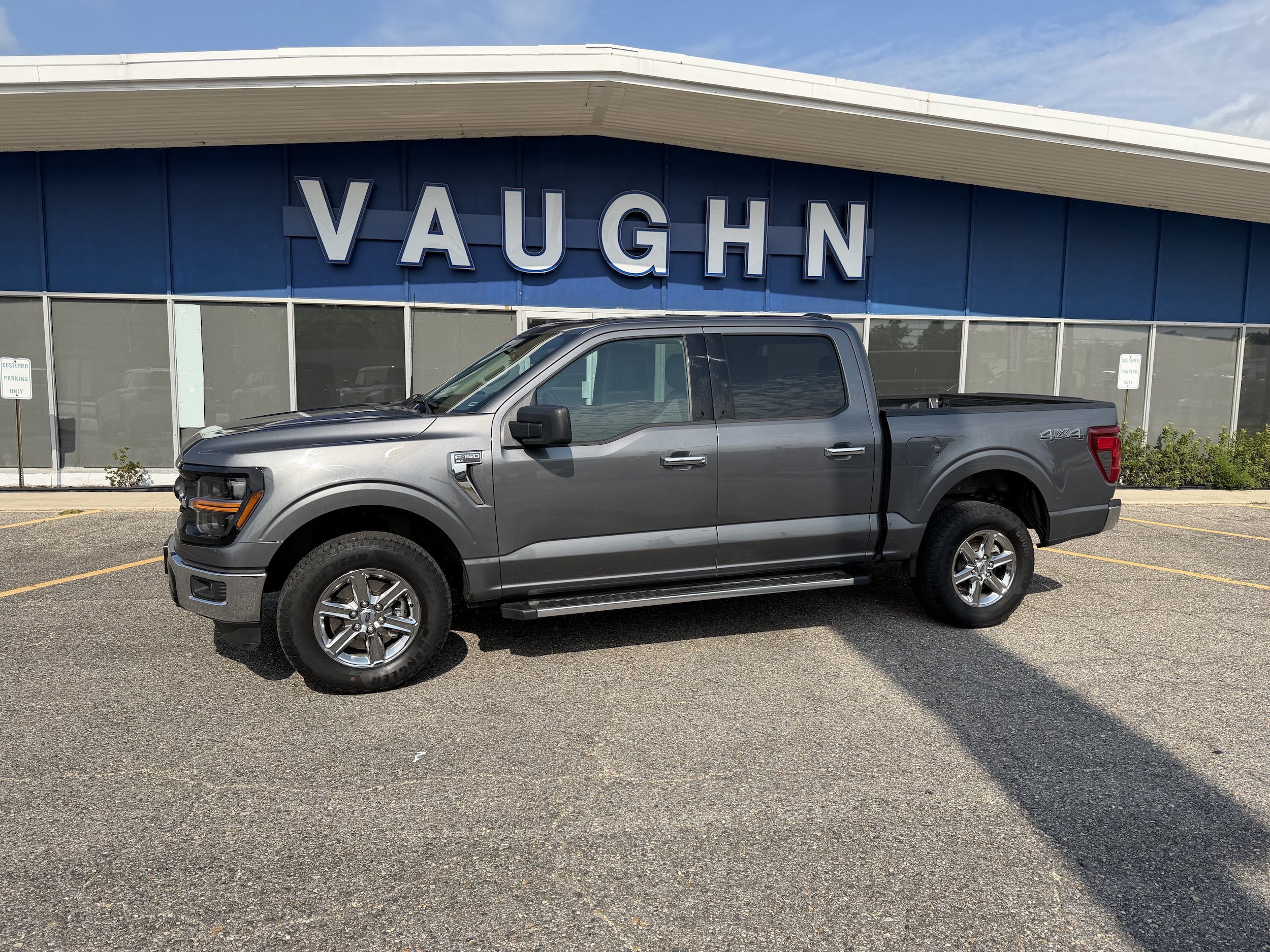 2025 Ford F-150 XLT