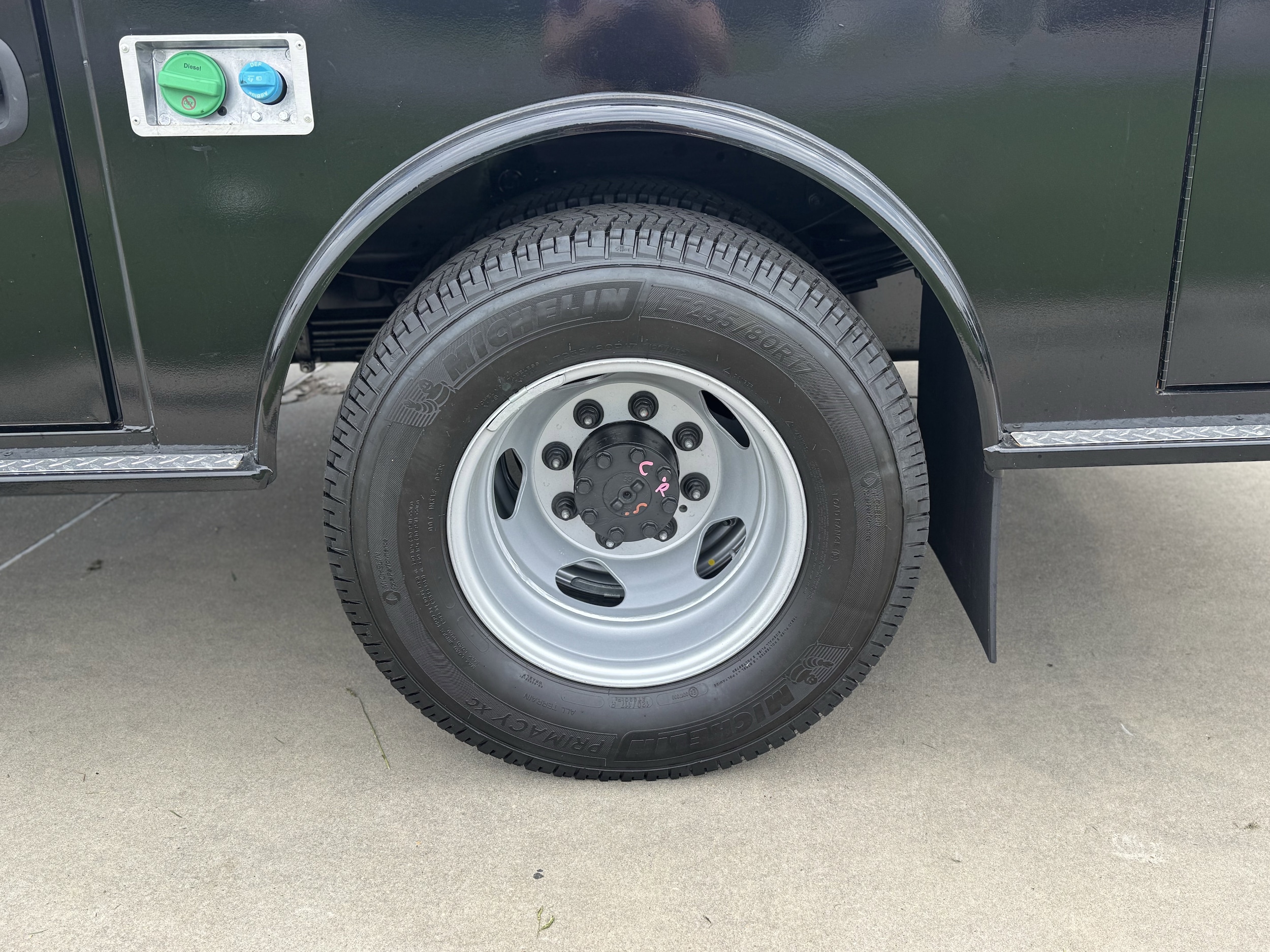 2026 GMC Sierra 3500 Chassis Cab Pro - Photo 9