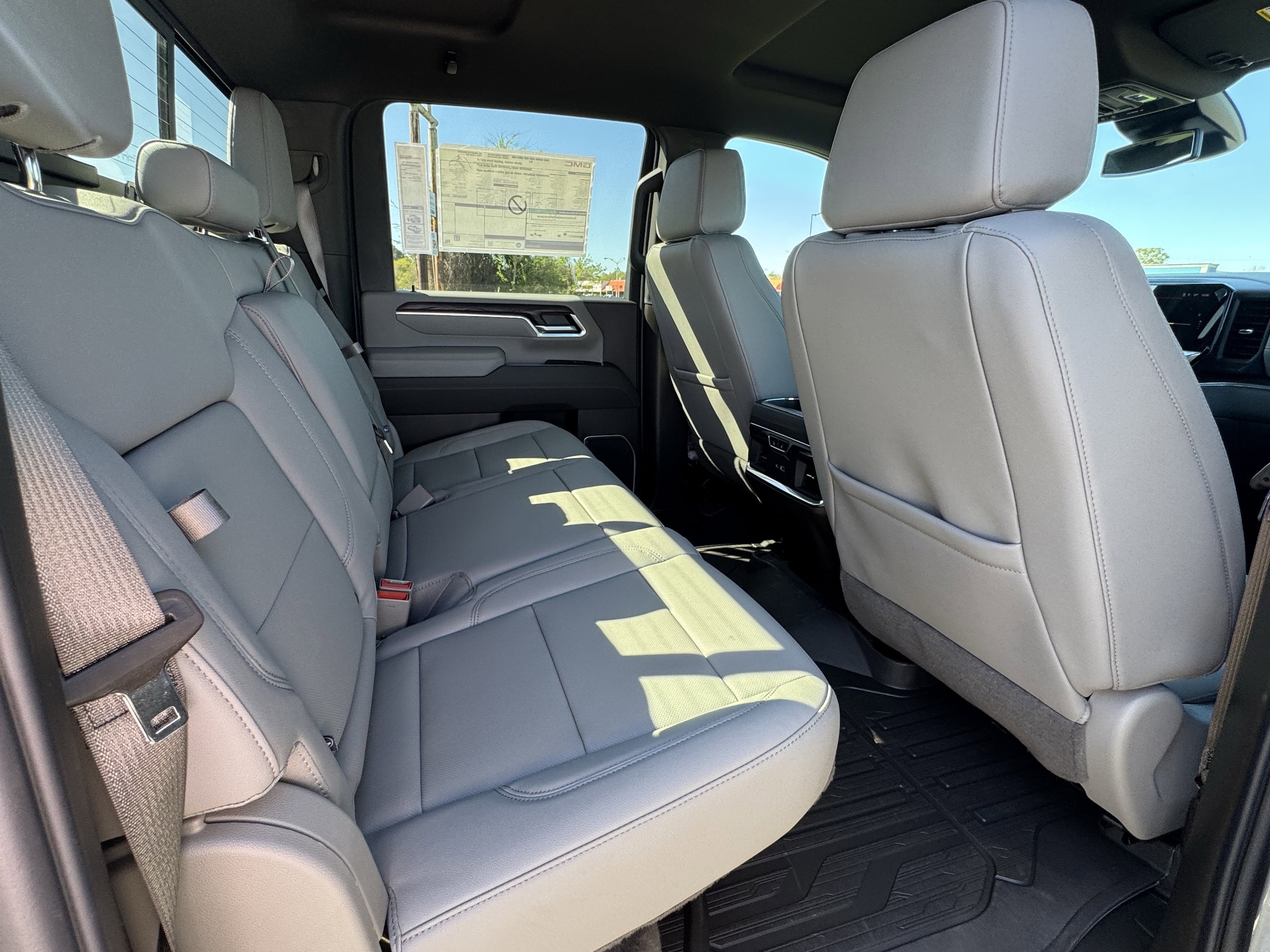 2026 GMC Sierra 2500HD SLT - Photo 18
