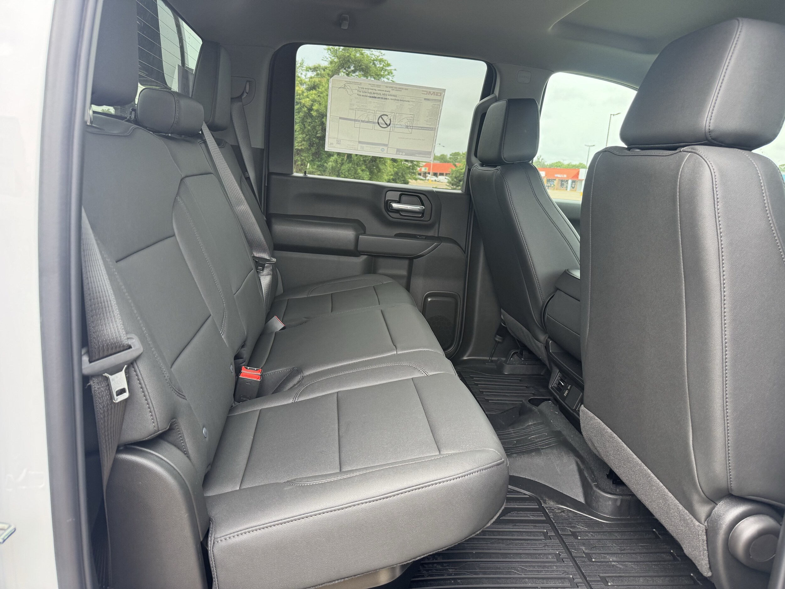2026 GMC Sierra 3500 Chassis Cab Pro - Photo 18