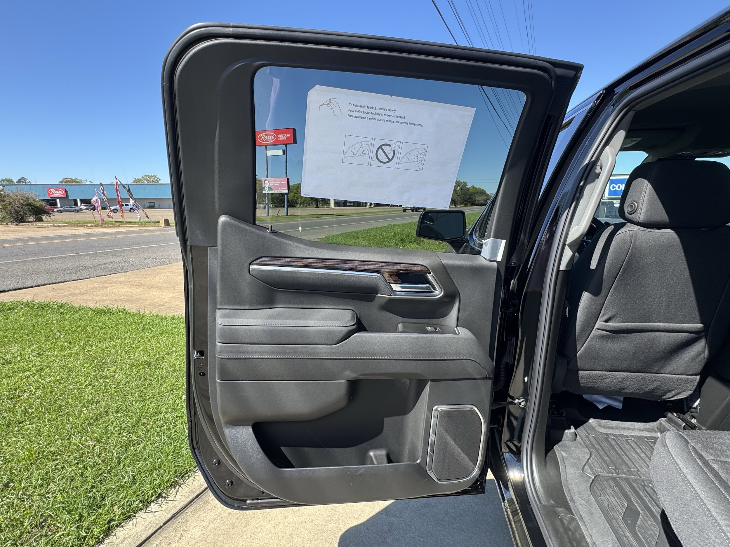 2026 GMC Sierra 1500 SLE - Photo 14