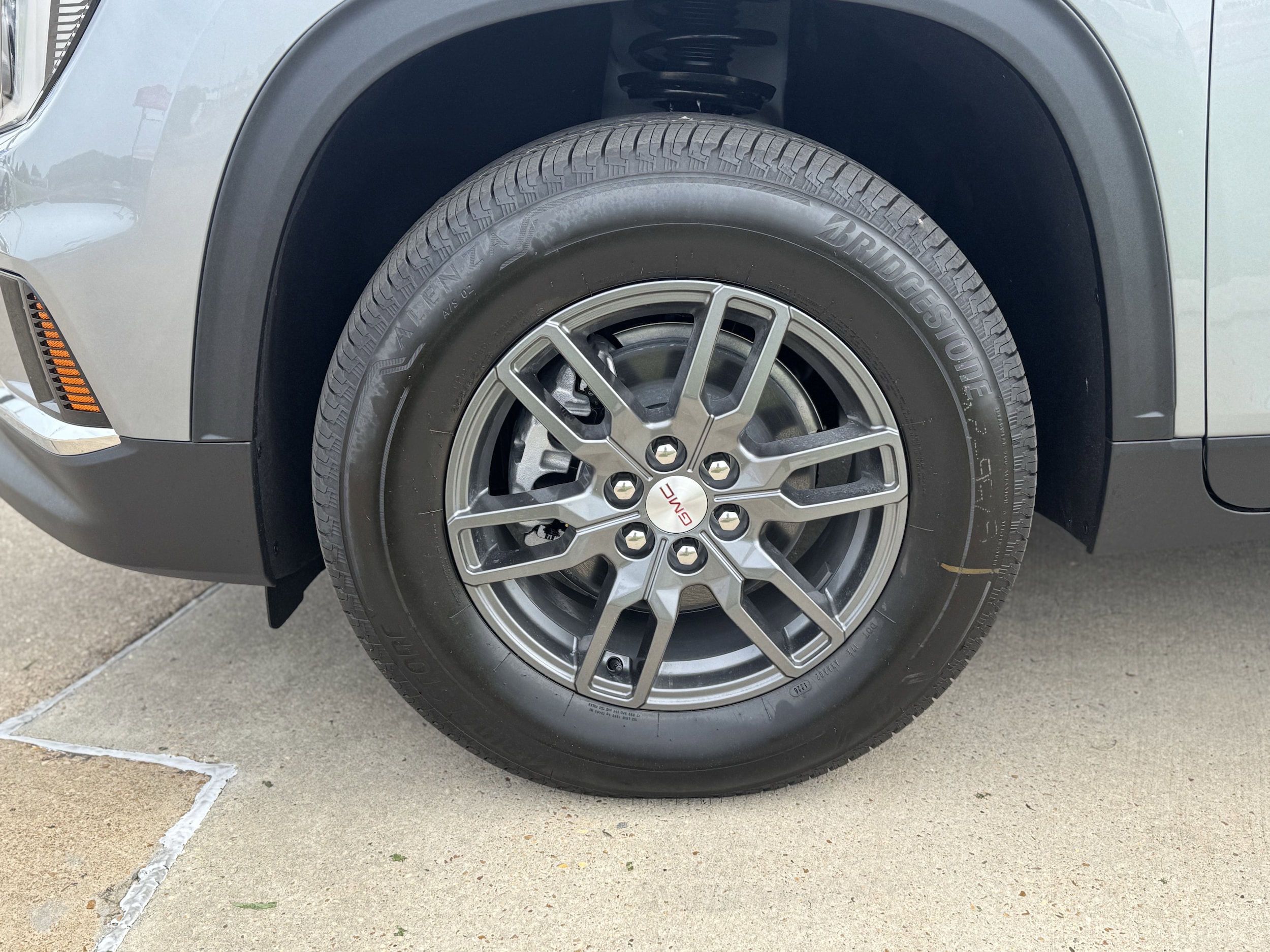 2026 GMC Acadia Elevation - Photo 8