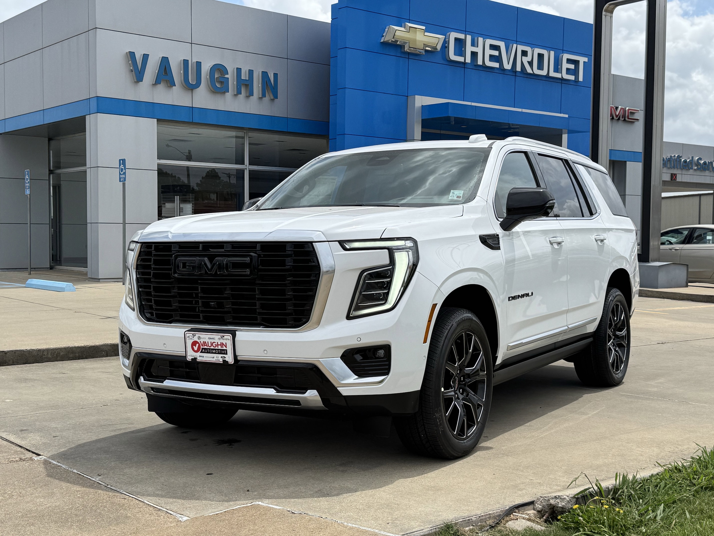 2026 GMC Yukon 2WD Denali's photo