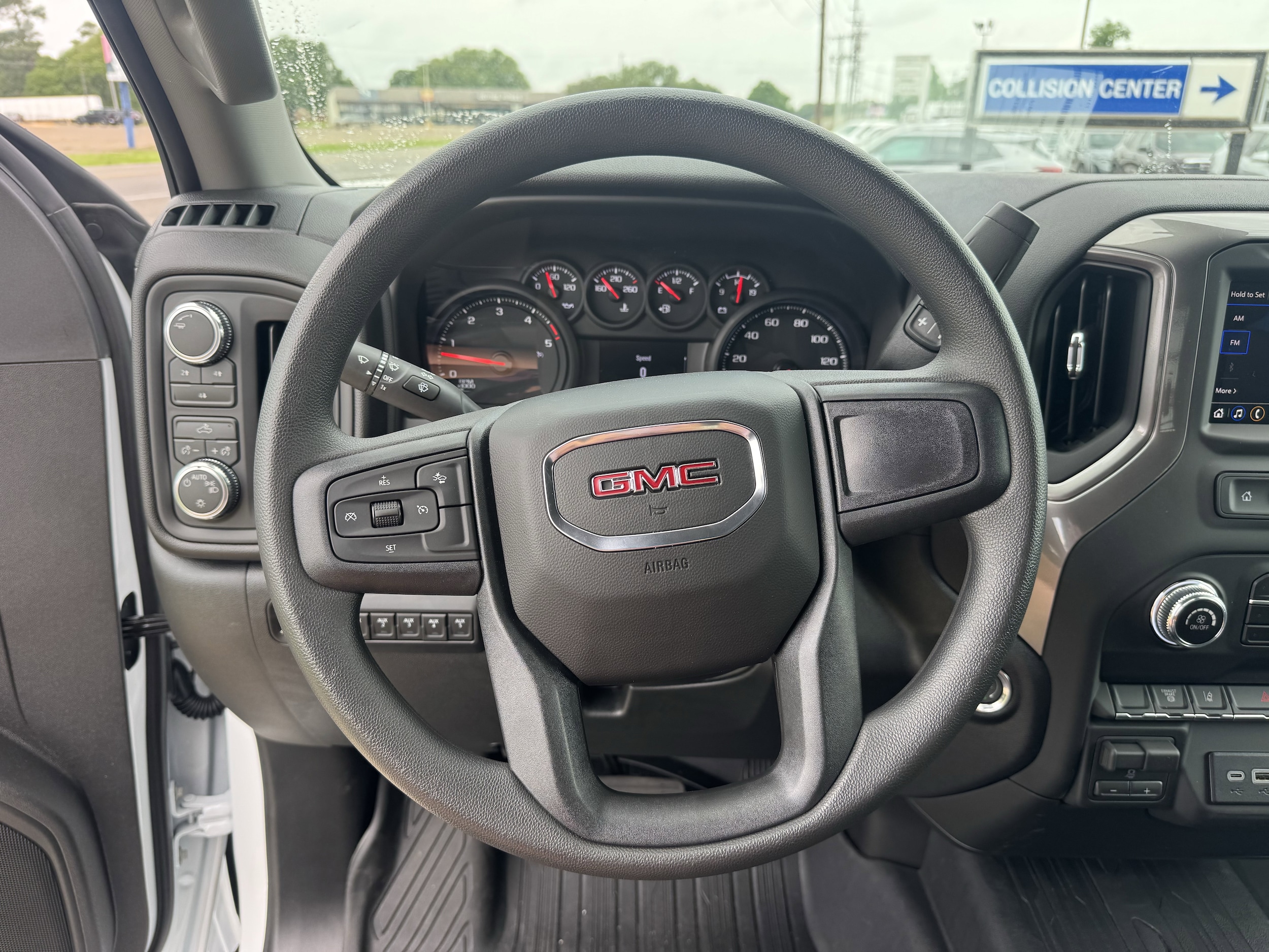2026 GMC Sierra 3500 Chassis Cab Pro - Photo 12