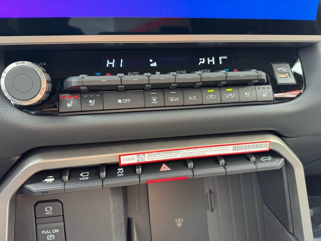 2026 Toyota Tundra Limited - Photo 21