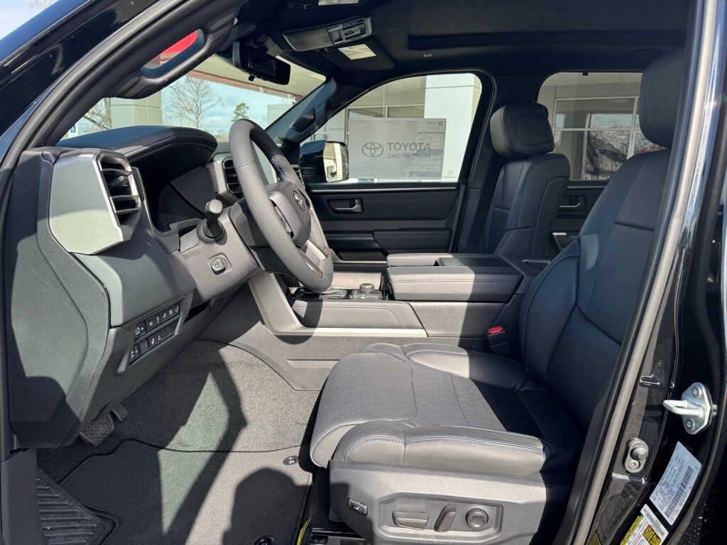 2026 Toyota Tundra Platinum - Photo 17