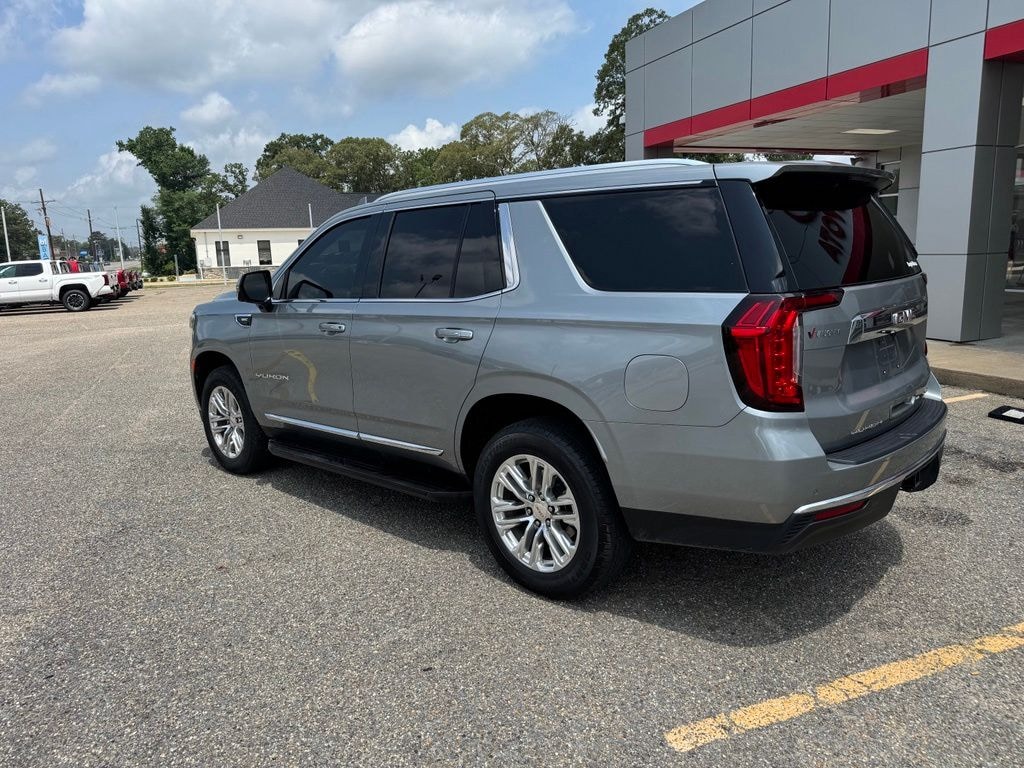 Used 2024 GMC Yukon SLT SUV