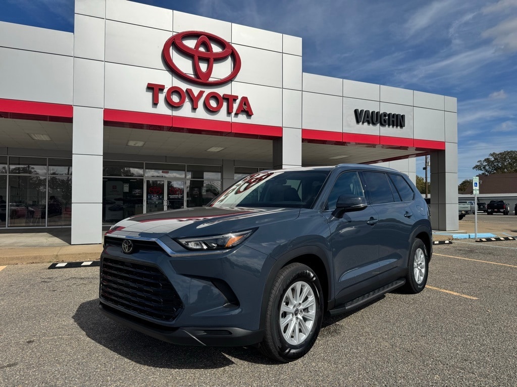 2026 Toyota Grand Highlander XLE's photo