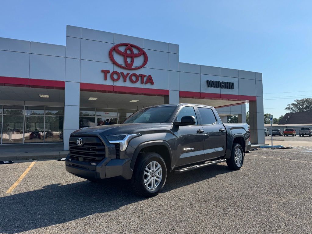 2026 Toyota Tundra Truck CrewMax 