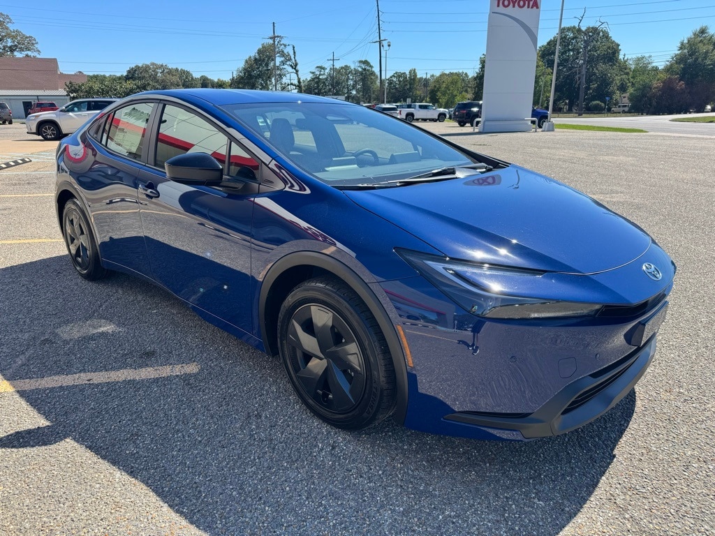 New 2026 Toyota Prius LE LE