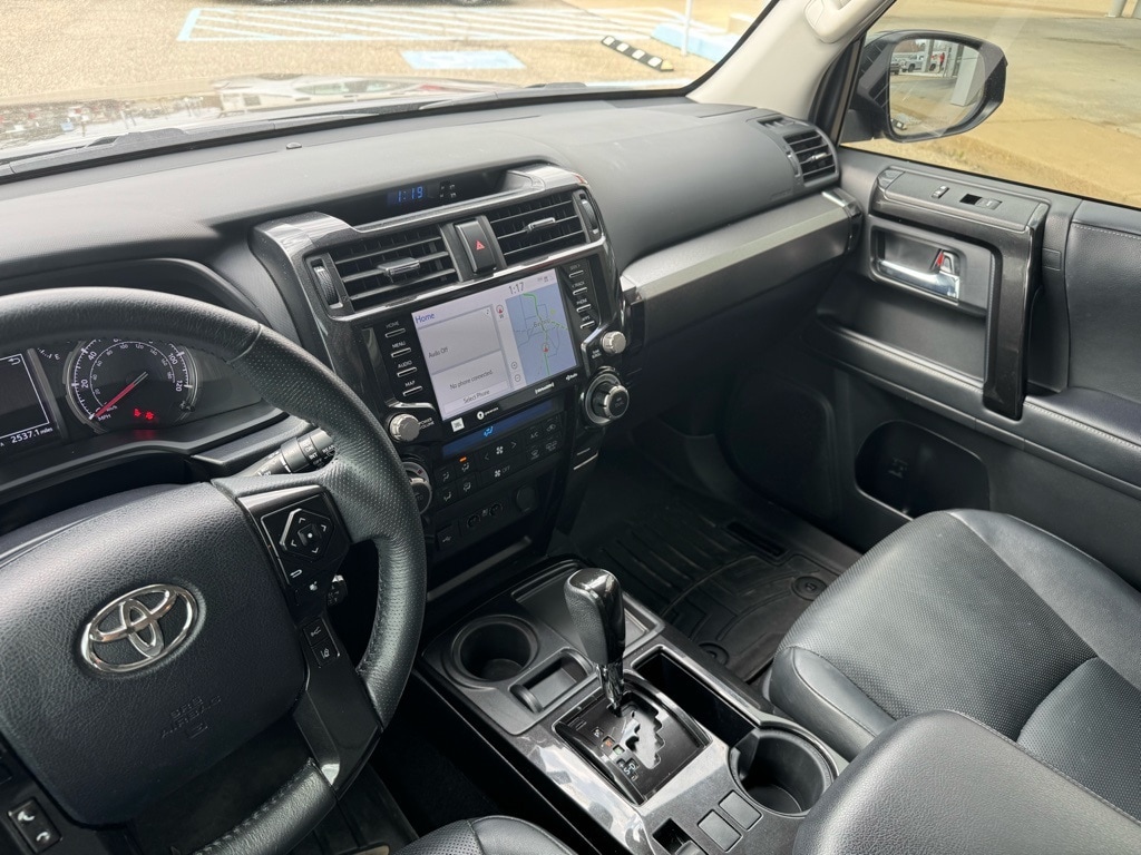 2021 Toyota 4Runner Night Shade - Photo 16